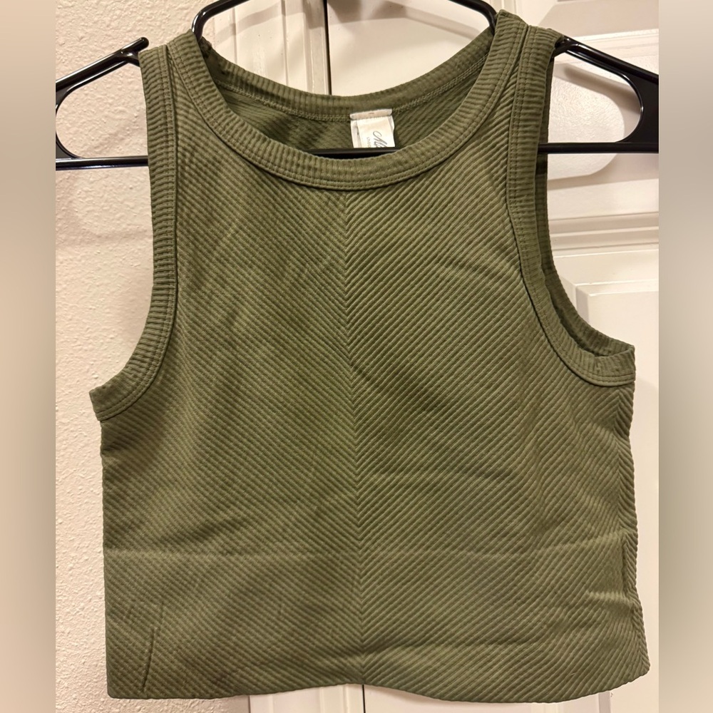 Mahina Sleeveless Ribbed Crop Top - Olive Green | *BRAND NEW WITH TAG*